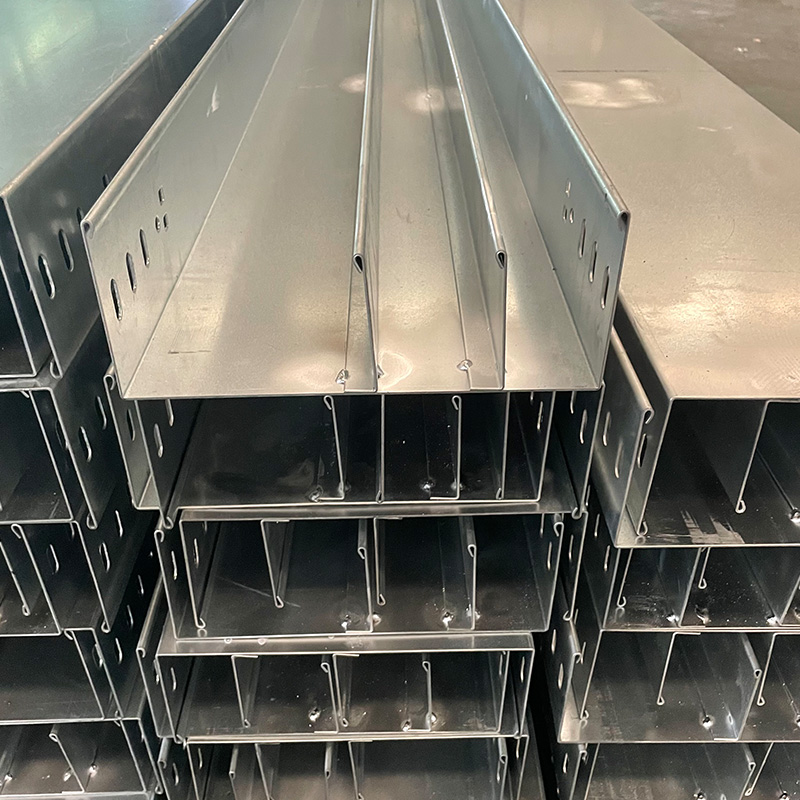 صينية كابلات على شكل قطرة ماء