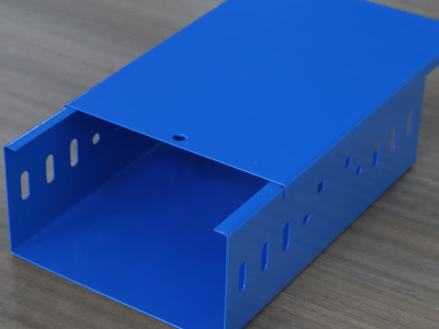 لوحة غطاء علبة الكابل