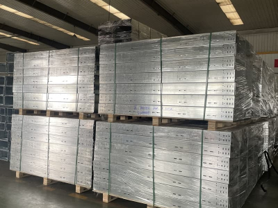 علبة الكابل