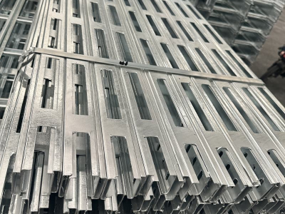 علبة الكابلات المتدرجة