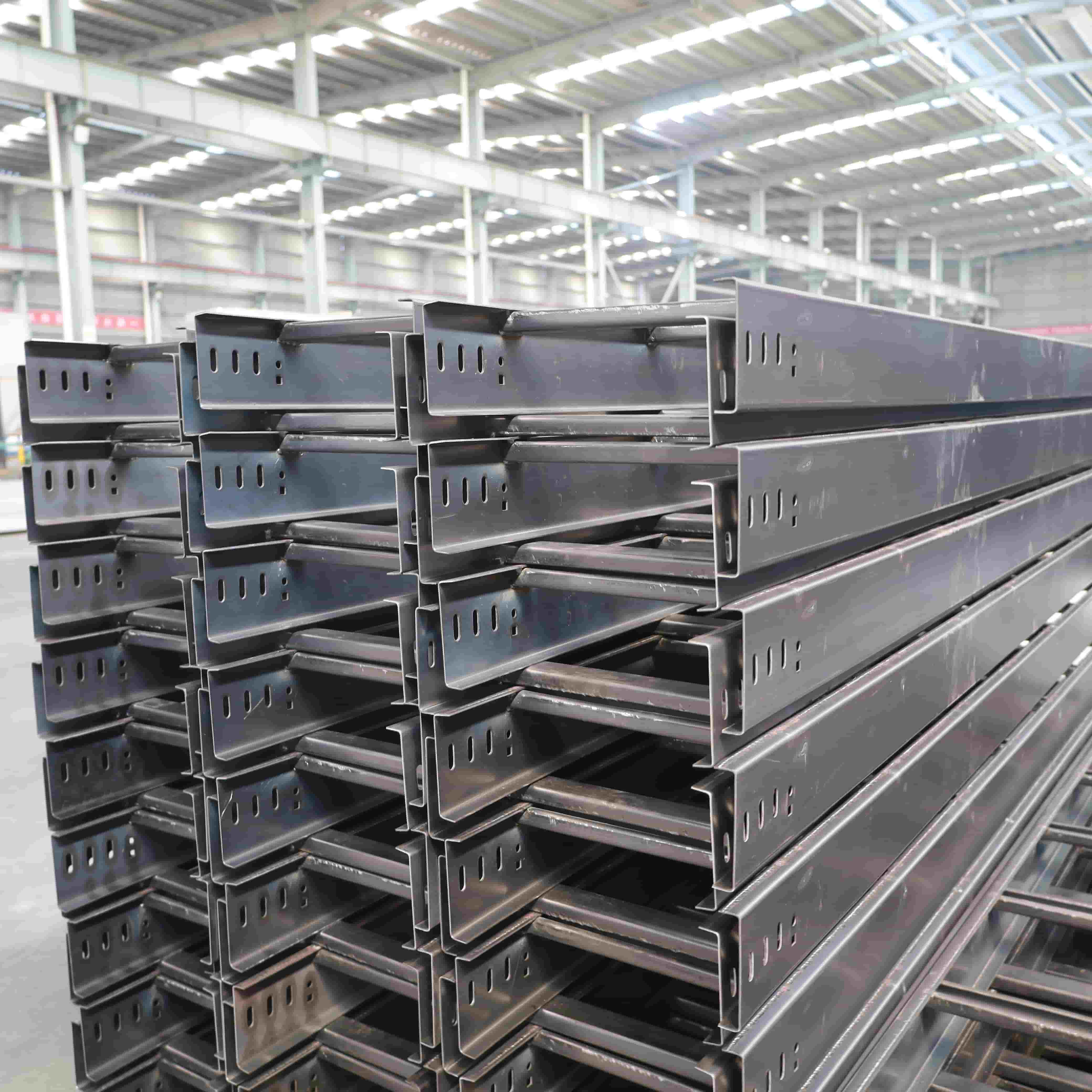 الوقاية من الحرائق في صينية الكابلات